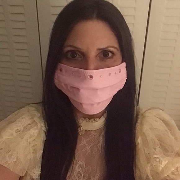 😷BNWT BOHEMIAN ARMENIAN COTTON FACE MASK + DUSTER - Picture 1 of 14